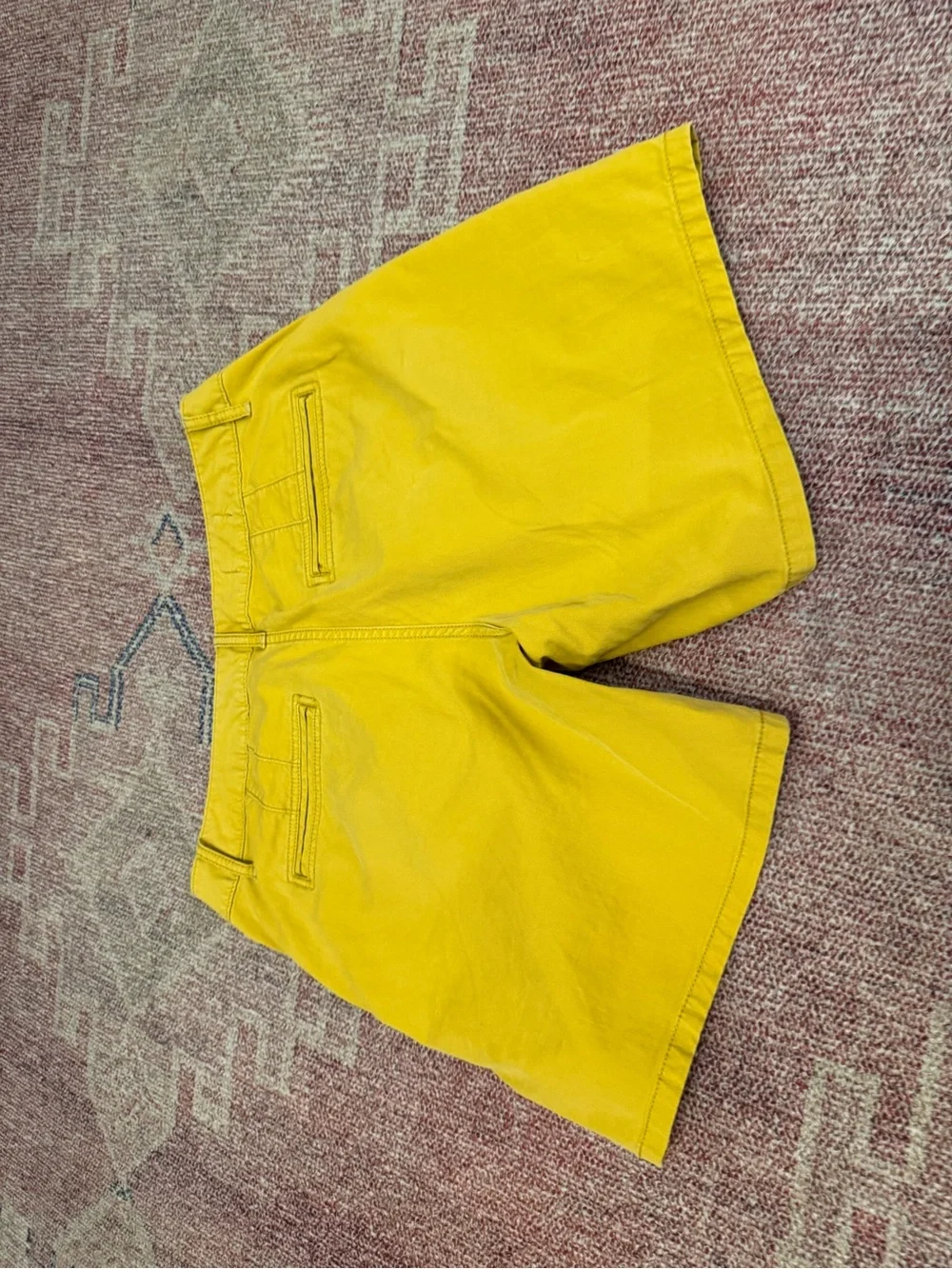 Gap low slung sulpha green/yellow soft chinos 6inch inseam size 6/28